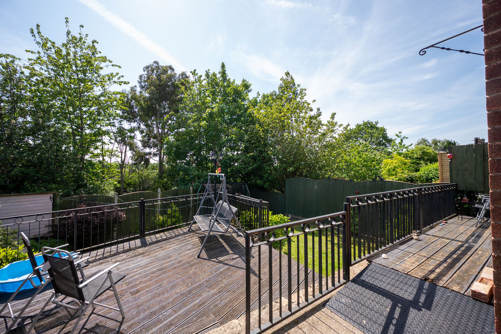 Woodland View Charnock
